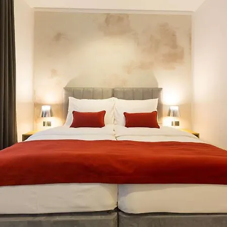 Boutique Museum Hotel 4*
